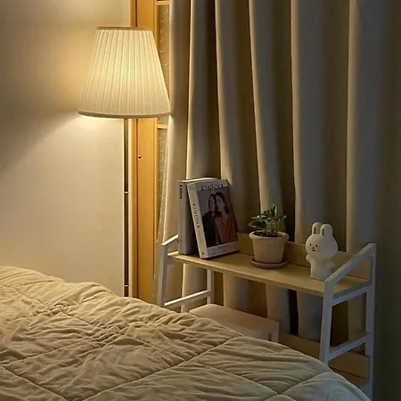 Gangnam Station 5 Mintue Apartment